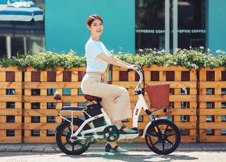 Электровелосипед XIAOMI HIMO C16 Чёрно-Коричневый компактный Электровелосипед XIAOMI HIMO C16 Чёрно-Коричневый компактный