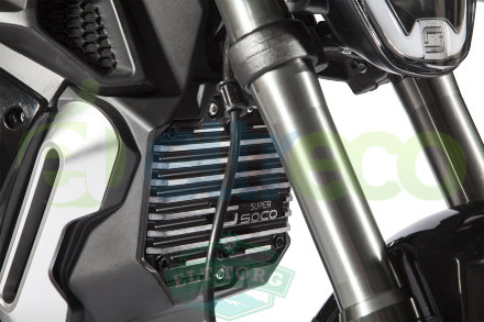 Электромотоцикл Soco Super TS 1950w серебристый Электромотоцикл Soco Super TS 1950w серебристый