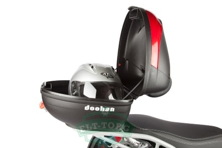 Электроскутер iTank Doohan EV3 Pro 2000W красный